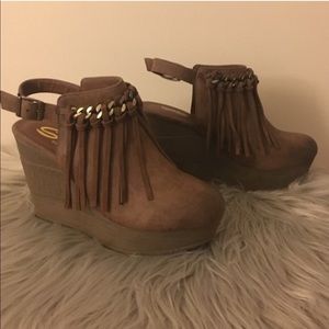 Sbbica clog fridge wedge!